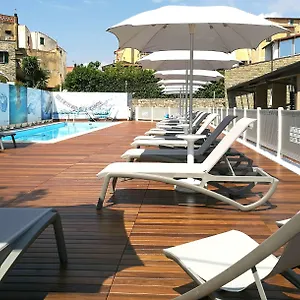 Western Anthurium Hotel Santo Stefano al Mare