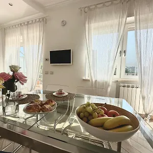 Apartment Terrazza Sul Parco, Rome
